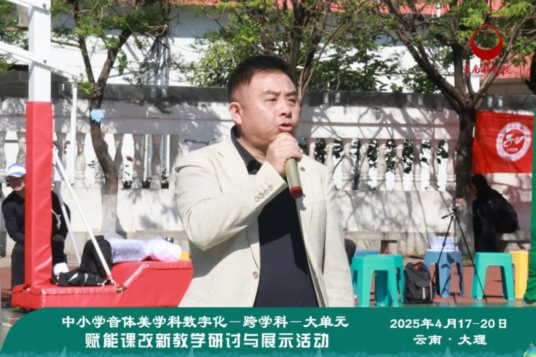 屈明点评.jpg